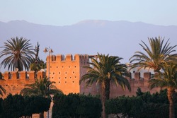 Murs De Ville Et Palmiers Dans La Ville De Taroudant, Maroc.