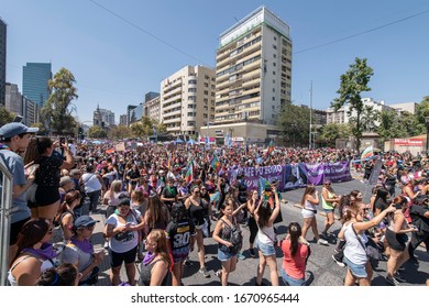 4,256 Chile An Protesters Images, Stock Photos & Vectors | Shutterstock