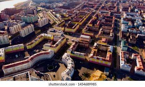 City Streets Courtyards City Norilsk July Stock Photo 1454689985 ...