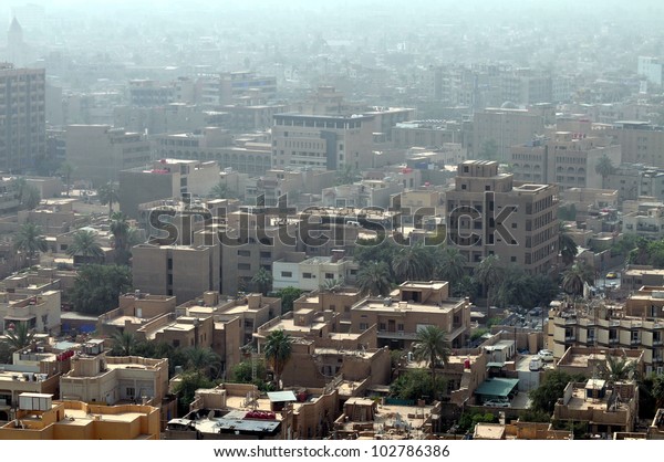 Stadtbild Von Bagdad Hauptstadt Des Irak Stockfoto Jetzt Bearbeiten