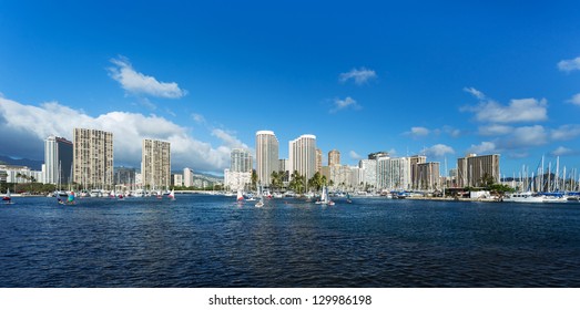 Cityscape with sea front, Honolulu Hawaii