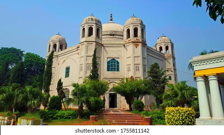 Civil Secretariat Punjab, Lahore, Pakistan - July, 31, 2018: TOMB OF ANARKALI Located At Lower Mall Lahore.
For Many Anarkali (real Name, Sharif Un Nisa Aka Nadra Beghum) Is A Myth.