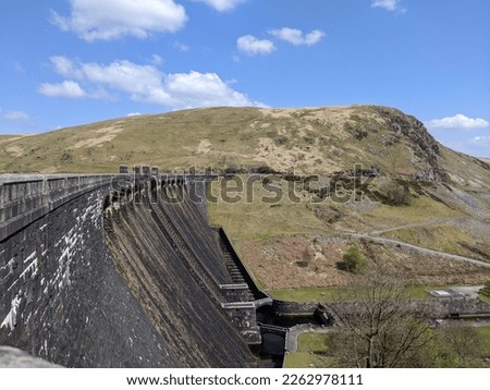 Claerwen Dam From the non road side