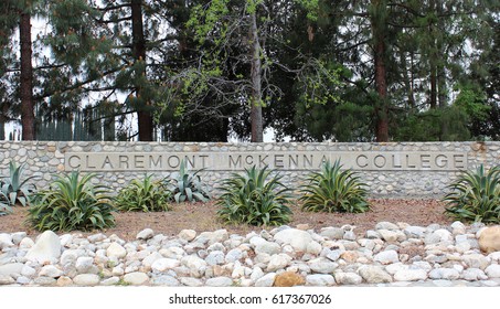 Claremont, CA/USA: March 21, 2017 –Entrance Sign At Claremont McKenna College Made Of Rock And Limestone.  The 69 Acre Campus Of The Coed Private College Is 35 Miles East Of Los Angeles. 