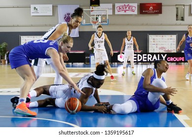 Clarissa Dos Santos Lyon And Ariel Atkins, Maryia Papova Of Gorzow During FIBA EuroCup Women 2019 Between Lyon ASVEL Feminin And Investinthewest Enea Gorzow 1/24/2019 Gymnase Mado Bonnet Lyon France