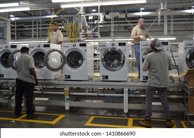 Washing Machine Images Stock Photos Vectors Shutterstock