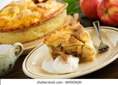 Classic American Apple Pie.