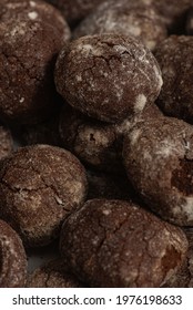 Classic Chocolate Crackle Cookies: Closeup