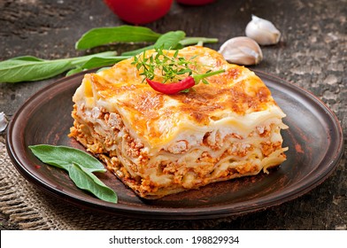 Classic Lasagna With Bolognese Sauce