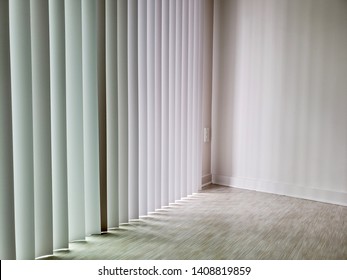 Classic smooth shades vertical window blind