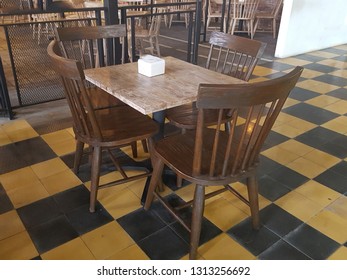 Classic Teak Wood Dinning Table Set