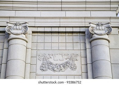 Classical Columns, Pillar, Architecture, Building, Roof