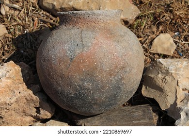 Clay Pot - Socotra Island, Yemen 