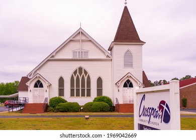 Clayton, North Carolina USA-05 06 2021: Crosspoint Community Church Is A Nondenominational Christian Church In Clayton. 