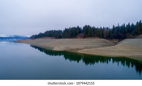 Cle Elum Lake In Roslyn, Washington 