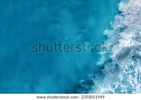 clean blue ocean water background