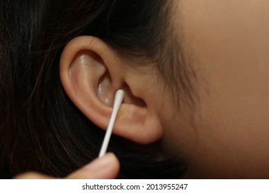 Clean Ears With Cotton Buds