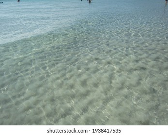 clean wave at the beach