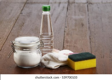 Cleaning Agent Baking Soda With Vinegar