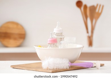 Cleaning Of Baby Bottles At Home