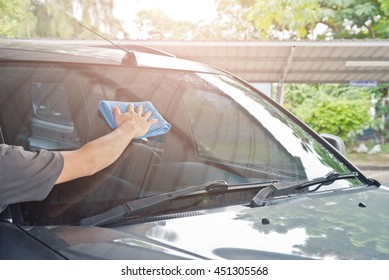 Cleaning The Car Glass 