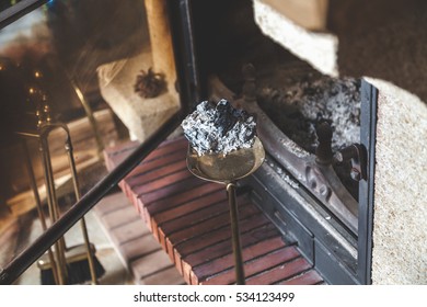 Imagenes Fotos De Stock Y Vectores Sobre Cleaning Fireplace