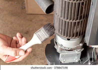 Cleaning Inside The Tower Electric Fan