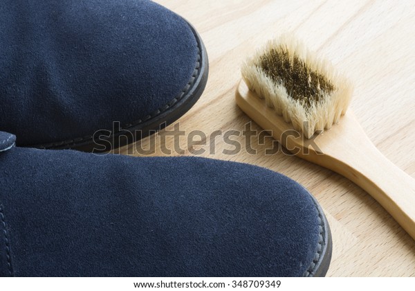 cleaning blue suede shoes