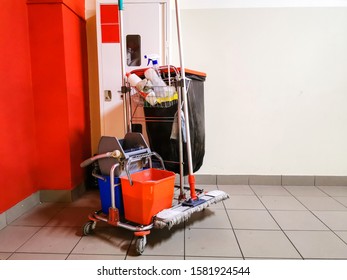 Cleaning Tools Cart Wait For Cleaning.Bucket And Set Of Cleaning Equipment In The Office And Department Store. Cleaning Service Concept