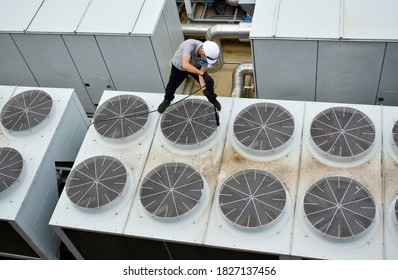 Cleaning Tower Cooling Of HVAC System. 