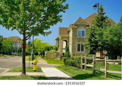 An clear and beautiful  cityscape image of luxury house in Vaughan community Toronto