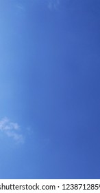 Clear Blue Sky Instastory Background 