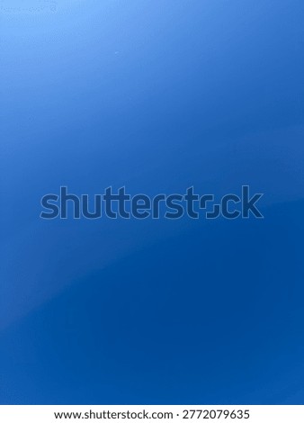 Clear Blue Sky With Smooth Gradient And No Clouds