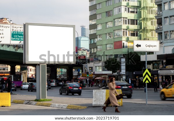 Clear\
Mockups, Big Billboard Area - Istanbul\
City