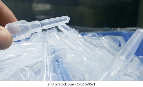 Clear Plastic Injection Molding From Plastic Injection Machines In The Plastic Industry.
