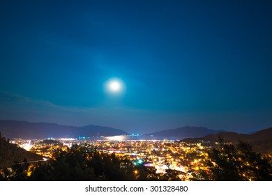 Clear Sky And Full Moon Over Night City