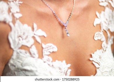 Cleavage Necklace Cleavage Necklace