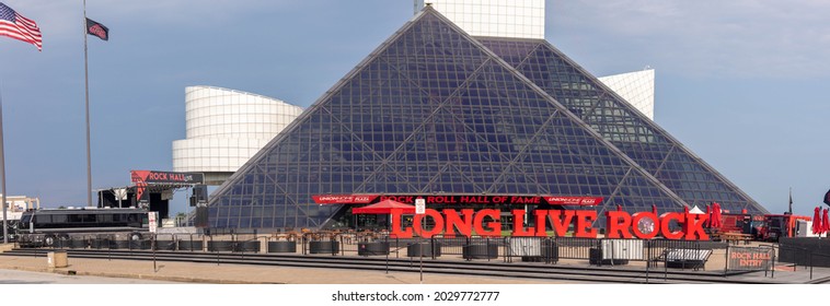 Cleveland, Ohio, USA - August 11, 2021 : Front Of The Rock And Roll Hall Of Fame Museum In Cleveland, Ohio With Long Live Rock Sign.