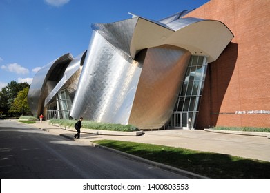 CLEVELAND, OHIO / USA - SEPTEMBER 18 2009: The Frank Gehry Designed Peter B. Lewis Building Housing The Weatherhead School Of Management At Case Western Reserve University.