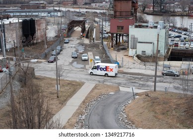 Cleveland, Ohio/USA -  March 15 2019: FedEx Truck Driving On A Side Road North Of Downtown Cleveland.