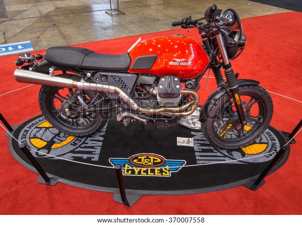 CLEVELAND, OH/USA - JANUARY 29, 2016: Les Paul\
100th Anniversary Chopper by Count\'s Kustoms, featured on a\
\