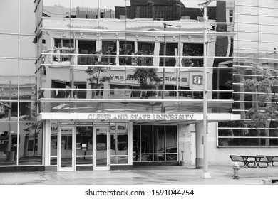 CLEVELAND, USA - JUNE 29, 2013: Exterior View Of Cleveland State University, Ohio. It Exists Since 1964 And Has More Than 17,000 Students.