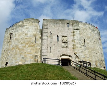 Clifford's Tower Of York Castle