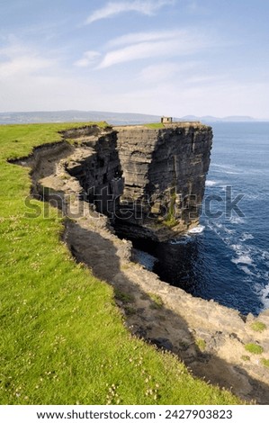 Cliffs at downpatrick head, near ballycastle, county mayo, connacht, republic of ireland (eire), europe