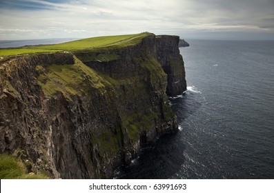 275 Cliffs Of Mother Ireland Images, Stock Photos & Vectors | Shutterstock