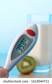 Clinical Fever Thermometer With Displayed Temperature