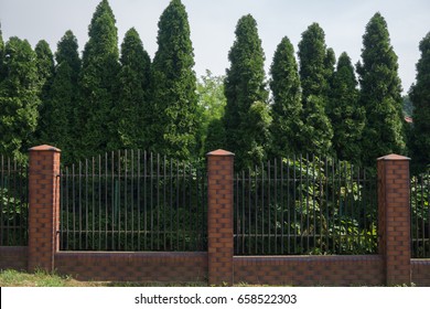 Clinker , Fence Made Of Clinker