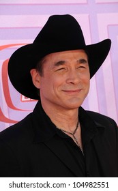 Clint Black At The 2009 TV Land Awards. Gibson Amphitheatre, Universal City, CA. 04-19-09