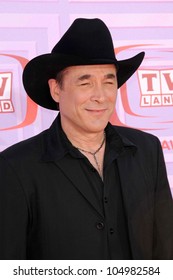 Clint Black At The 2009 TV Land Awards. Gibson Amphitheatre, Universal City, CA. 04-19-09