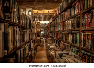 Clintonville Ohio - United States.  August 11th 2018.  Stacks Of Books At A Local Bookstore. 